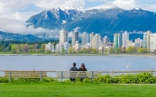 Letnie obozy językowe również w Toronto, Vancouver.